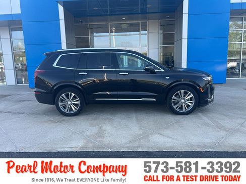 Certified 2022 Cadillac XT6 Premium Luxury w/ LPO, Floor Liner Package AWD/4WD image 3