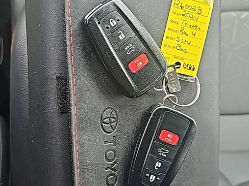 Used 2024 Toyota RAV4 XLE w/ Convenience Package image 26