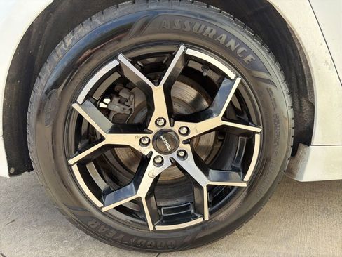 Used 2013 Ford Fusion SE image 25