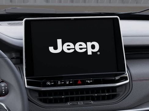 New 2026 Jeep Compass Trailhawk image 18