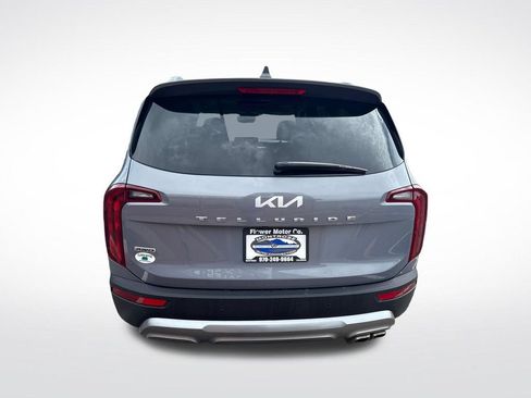 Used 2022 Kia Telluride S AWD/4WD image 7