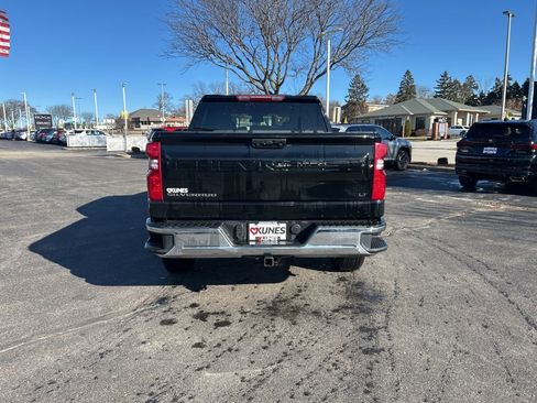 Used 2025 Chevrolet Silverado 1500 LT image 4