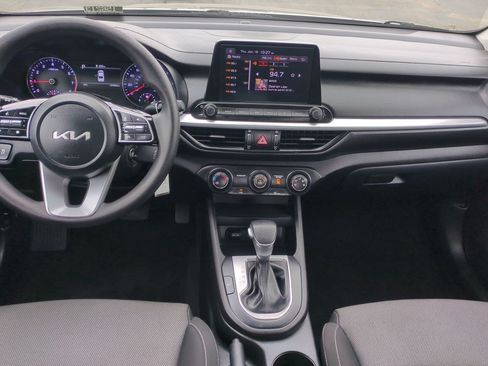 Used 2023 Kia Forte LXS FWD image 20