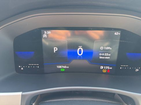 Used 2022 Volkswagen Atlas SE FWD image 22