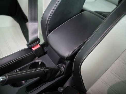 Used 2016 Volkswagen Jetta Sport image 29