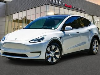 Used 2022 Tesla Model Y Long Range AWD/4WD video 1