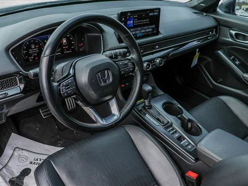 Used 2024 Honda Civic Sport Touring image 10