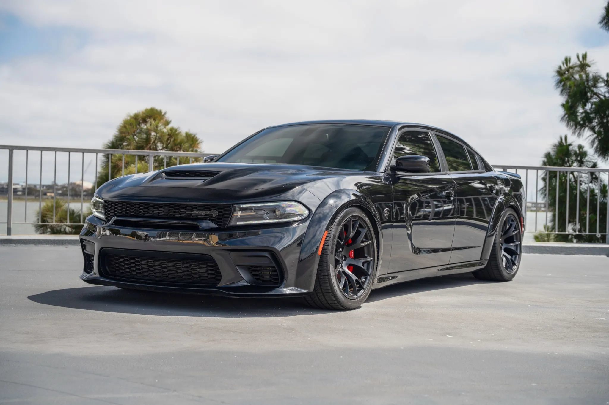Used 2022 Dodge Charger SRT Hellcat RWD image 3