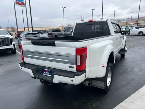 Used 2022 Ford F450 Platinum w/ FX4 Off-Road Package image 8