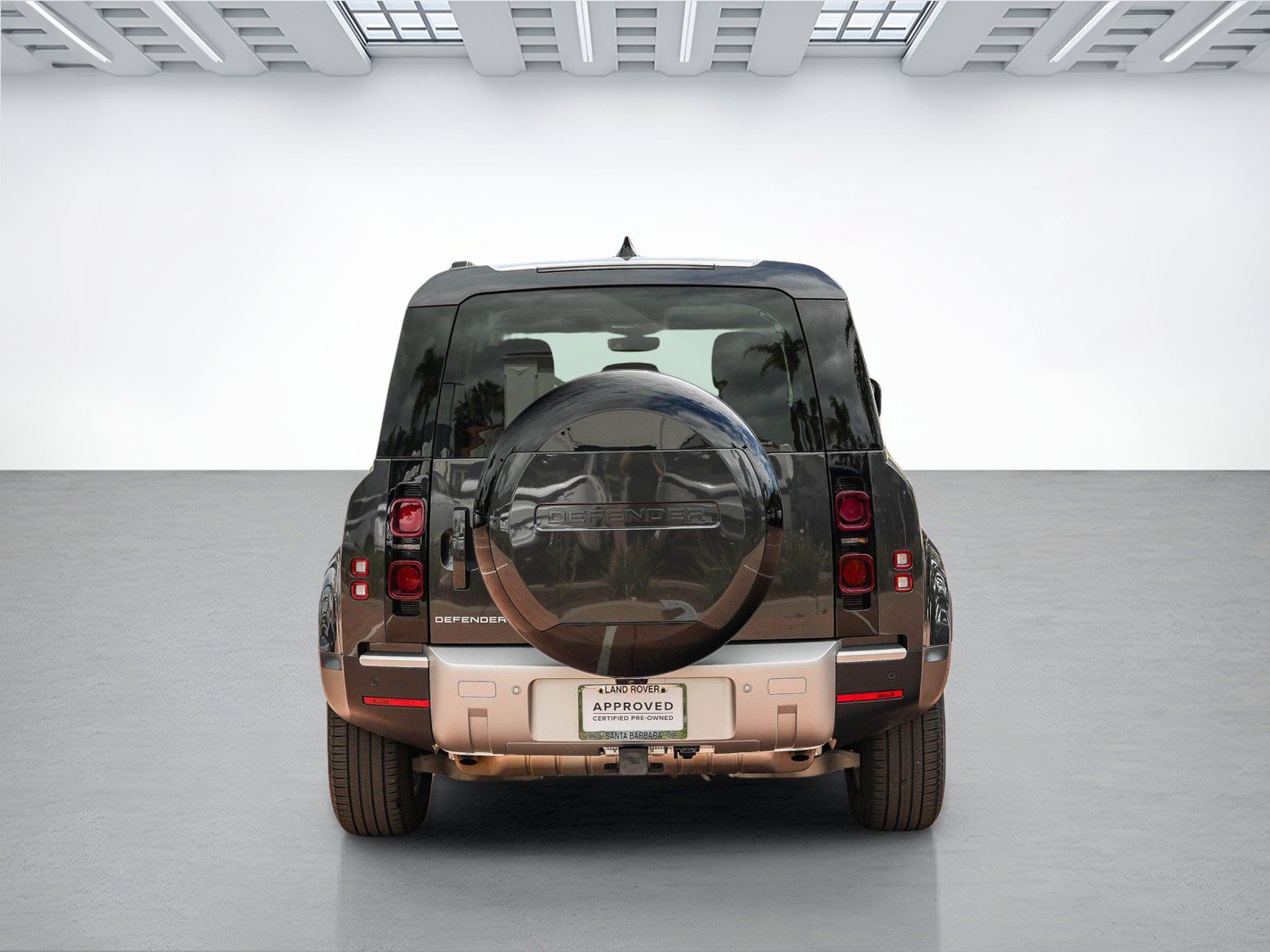 Certified 2025 Land Rover Defender 110 S AWD/4WD image 6