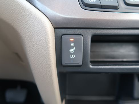 Used 2017 Honda Pilot EX-L image 19
