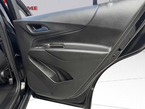 Used 2020 Chevrolet Equinox LT image 46