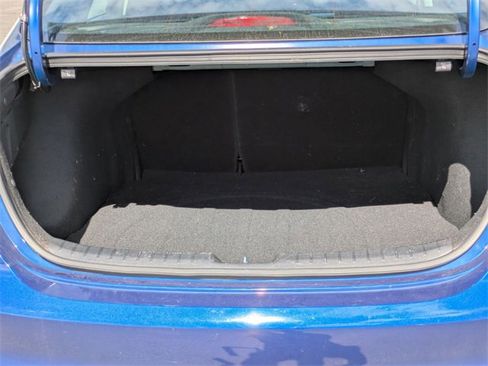 Used 2022 Kia Forte LXS image 18