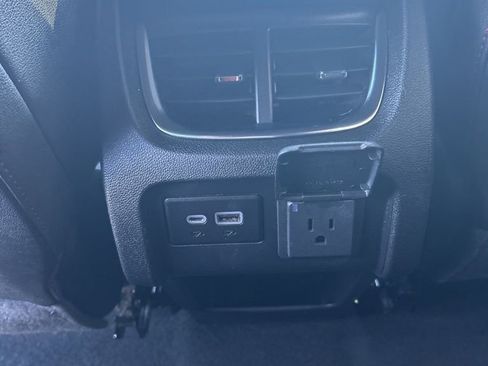 Used 2023 Chevrolet Blazer RS image 32