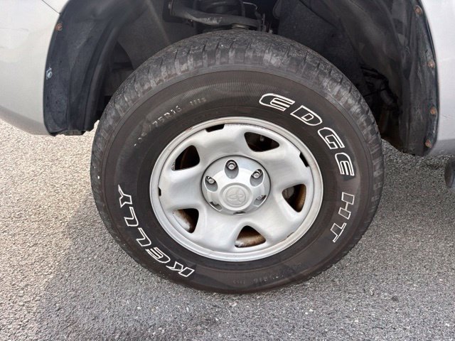Used 2019 Toyota Tacoma SR w/ SR Convenience Package RWD image 13