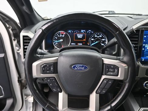 Used 2022 Ford F450 Platinum w/ FX4 Off-Road Package image 31