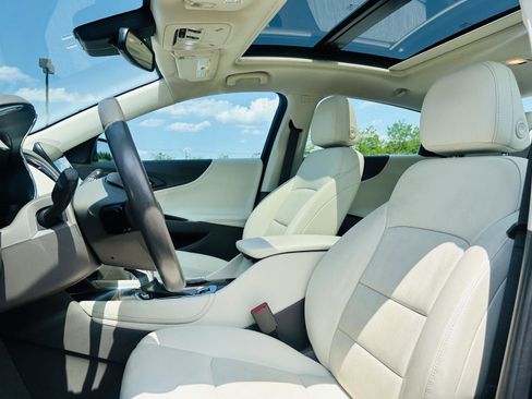 Used 2021 Chevrolet Malibu Premier image 22