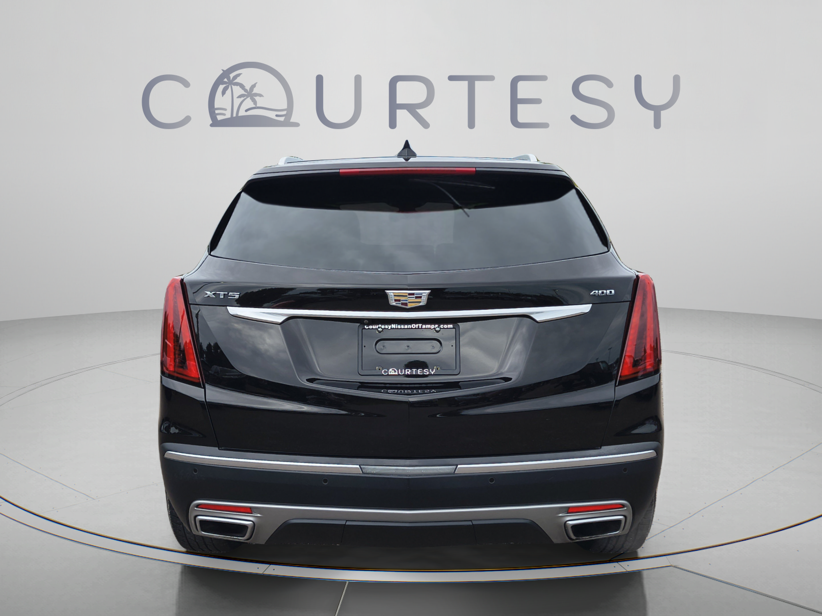 Used 2020 Cadillac XT5 Premium Luxury FWD image 6