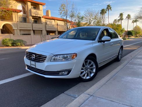 Used 2015 Volvo S80 T5 Platinum image 4