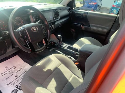 Used 2023 Toyota Tacoma SR AWD/4WD image 11