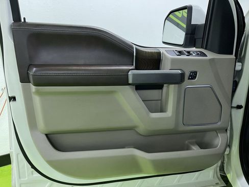 Used 2019 Ford F150 Limited w/ Trailer Tow Package image 16