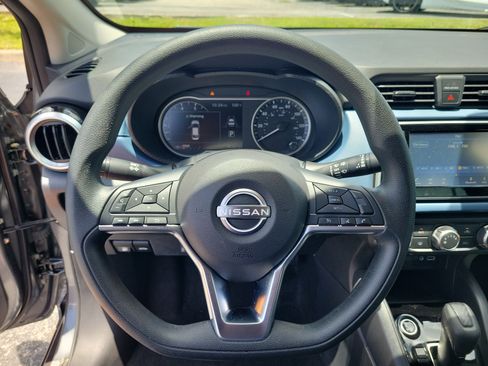 Certified 2025 Nissan Versa SV w/ Trunk Package FWD image 15