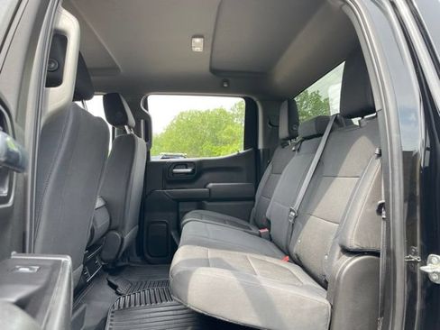 Used 2019 Chevrolet Silverado 1500 Custom Trail Boss w/ Custom Convenience Package AWD/4WD image 14