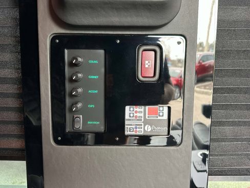 Used 2025 Mercedes-Benz Sprinter 3500 image 15