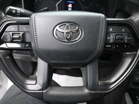 Used 2023 Toyota Tundra SR AWD/4WD image 16
