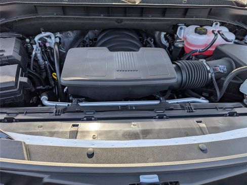 New 2026 Chevrolet Suburban High Country AWD/4WD image 30