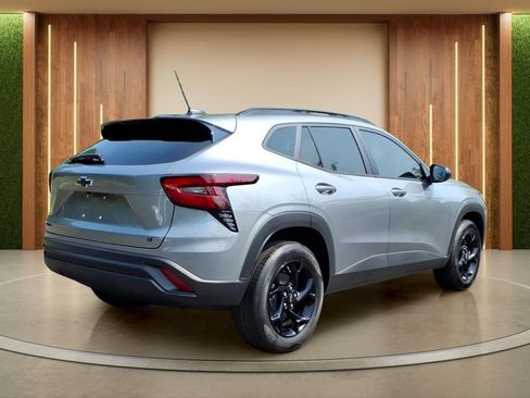 New 2026 Chevrolet Trax LT w/ Driver Confidence Package FWD image 30