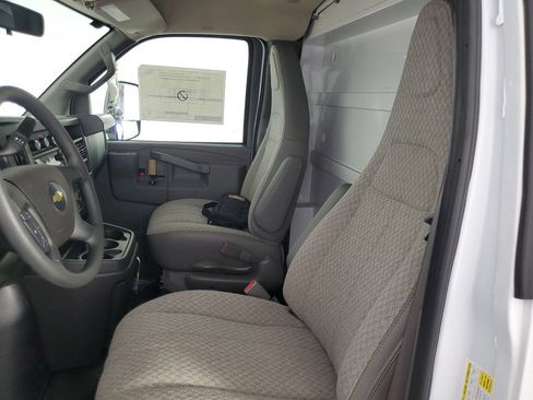 New 2026 Chevrolet Express 3500 w/ Power Convenience Package RWD image 19