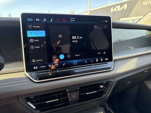 New 2026 Volkswagen Tiguan SE AWD/4WD image 14