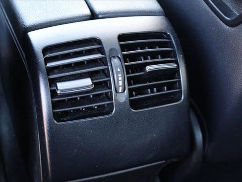 Used 2013 Mercedes-Benz C 300 4MATIC Sedan image 14