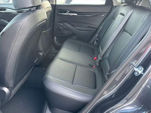 New 2026 Kia Seltos SX image 16