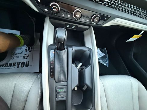 New 2025 Honda Accord SE image 12