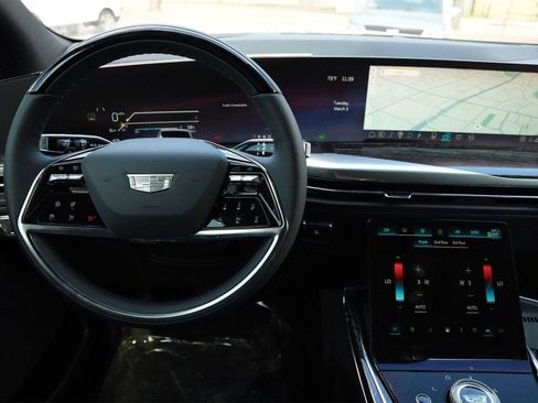 New 2026 Cadillac Escalade IQL Sport 1 w/ LPO, ONYX Package image 40