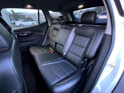 Used 2020 GMC Terrain SLT w/ Elevation Edition image 20