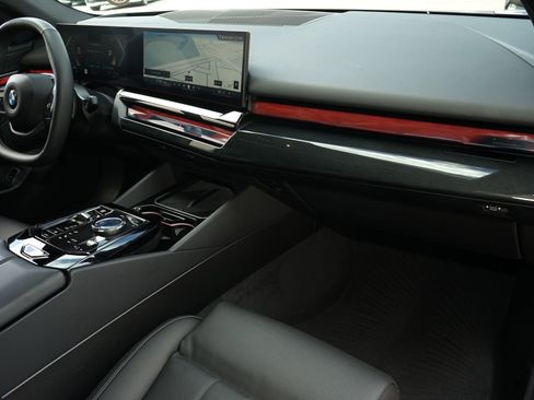 Used 2026 BMW 540i xDrive image 11