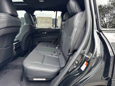 New 2026 Lexus LX 600 4WD w/ Luxury Package image 5