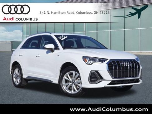 Certified 2025 Audi Q3 2.0T Premium w/ Convenience Package image 1