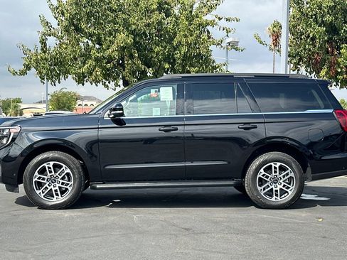 New 2025 Ford Expedition Active image 7