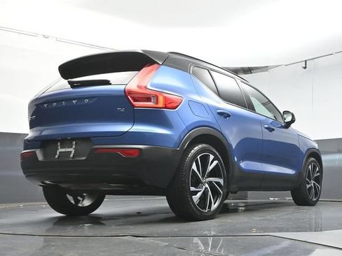 Used 2021 Volvo XC40 T4 R-Design w/ Protection Package Premier FWD image 39