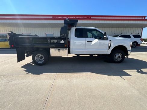 Used 2024 Ford F350 XL w/ Snow Plow Prep Package AWD/4WD image 1