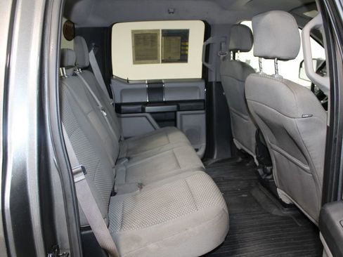 Used 2016 Ford F150 XLT image 29