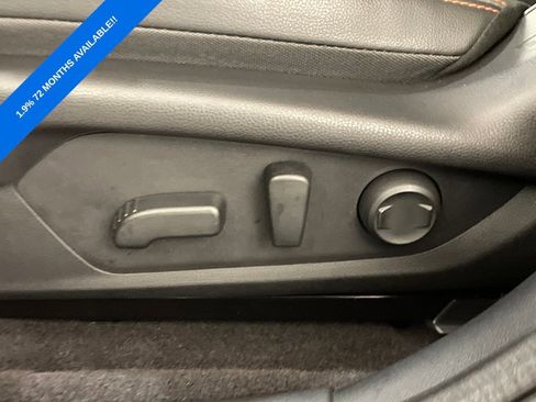 Certified 2025 Subaru Crosstrek 2.5i Limited w/ Crosstrek Mirror Package image 10