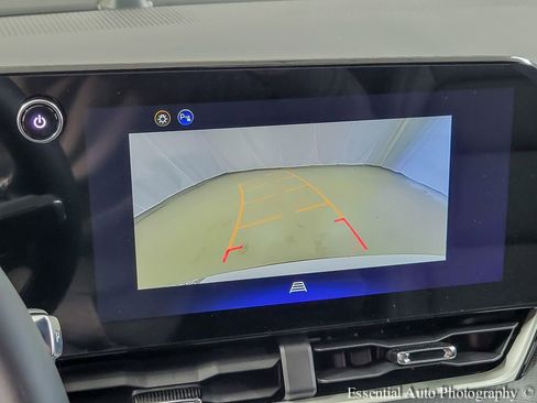 New 2026 Chevrolet Equinox LT image 15