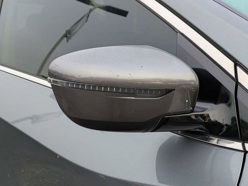 Used 2018 Nissan Murano S w/ Cargo Package FWD image 11