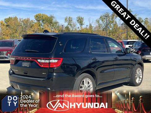 Used 2024 Dodge Durango GT image 12