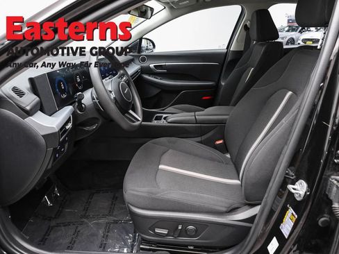 Used 2025 Hyundai Sonata SEL FWD image 14